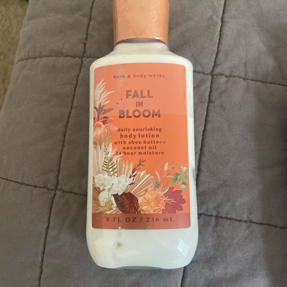 Fall in bloom lotion - Picture 1 of 2
